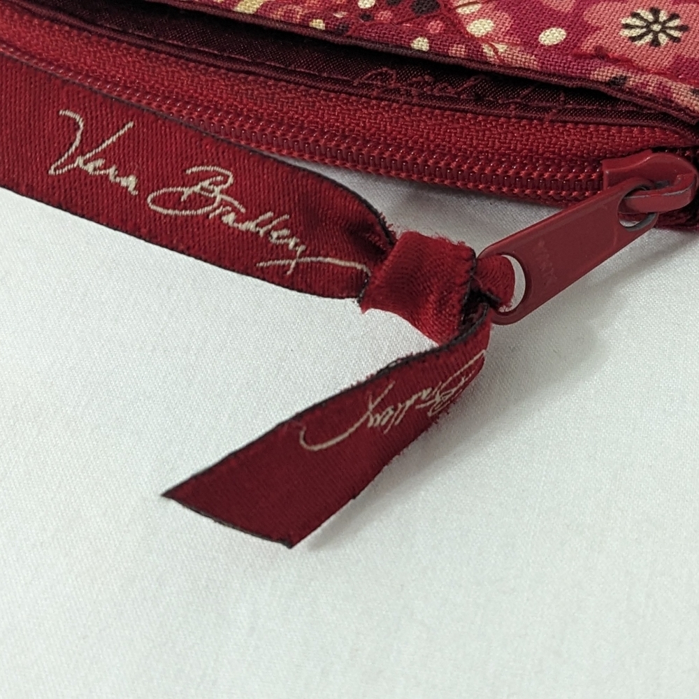 Vera Bradley Retired Mesa Red Burgundy Bifold Wallet Change ID Bandana Paisley - Picture 8 of 13